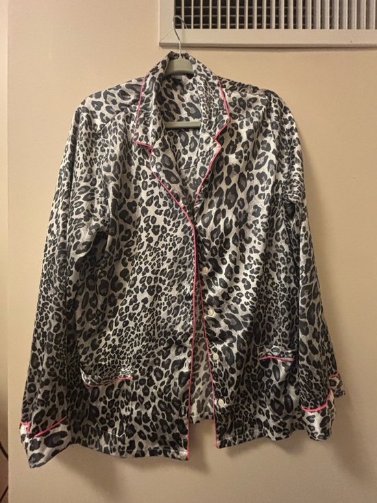 Victoria's Secret Other - Victoria's Secret Leopard Satin Pajama Set